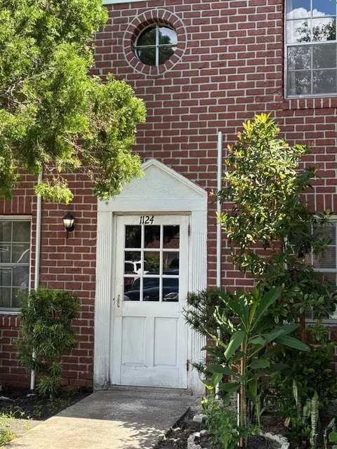 1124 85th Ter N #D, Saint Petersburg, FL 33702