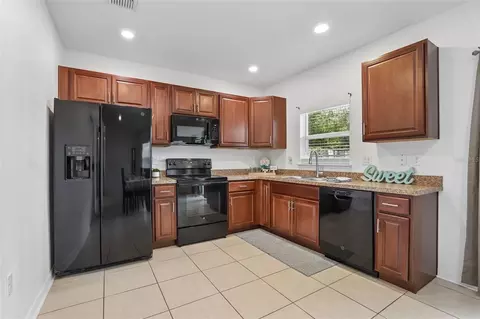 Kitchen - 7429 Mohawk Trl, Spring Hill, FL 34606 photo 1 of 1
