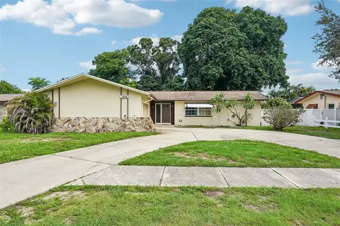 1824 Nursery Rd, Clearwater, FL 33764
