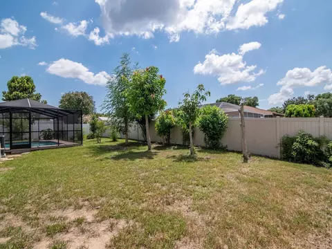 Exterior - 3116 Indigo Pl, Seffner, FL 33584 photo 16 of 24