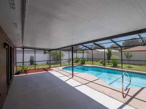 Exterior - 3116 Indigo Pl, Seffner, FL 33584 photo 6 of 24