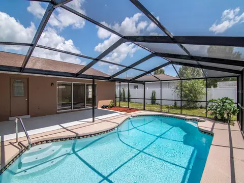 Exterior - 3116 Indigo Pl, Seffner, FL 33584 photo 13 of 24