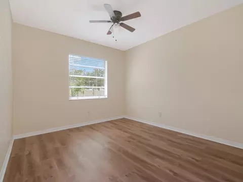 Bedroom - 3116 Indigo Pl, Seffner, FL 33584 photo 2 of 3