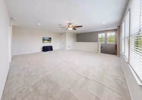 Living - 11510 Scarlet Ibis Pl, Riverview, FL 33569 photo 2 of 2
