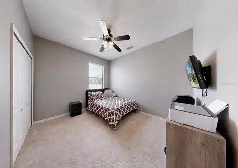 Bedroom - 11510 Scarlet Ibis Pl, Riverview, FL 33569 photo 2 of 4