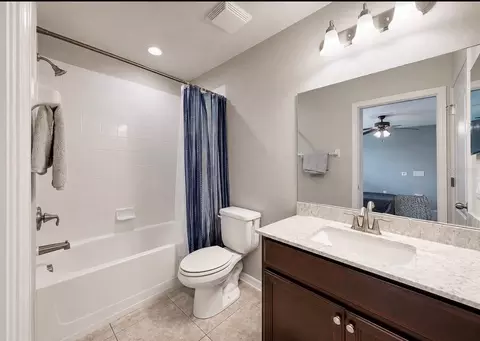 Bath - 11510 Scarlet Ibis Pl, Riverview, FL 33569 photo 5 of 5