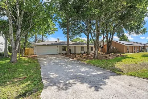 749 Elmont St NW, Palm Bay, FL 32907