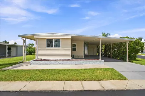 10929 Tioga Dr, Port Richey, FL 34668