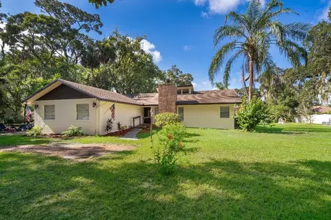 1715 W Lake Mary Blvd, Lake Mary, FL 32746