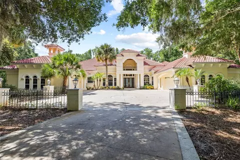 6800 Wisteria Loop, Land O Lakes, FL 34638