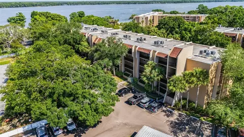 90 Highland Ave S #402, Tarpon Springs, FL 34689
