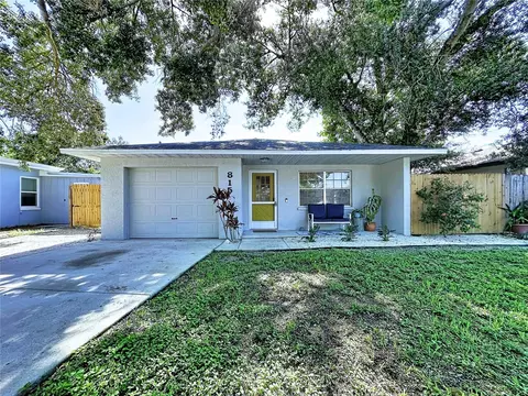 815 35th St W, Bradenton, FL 34205