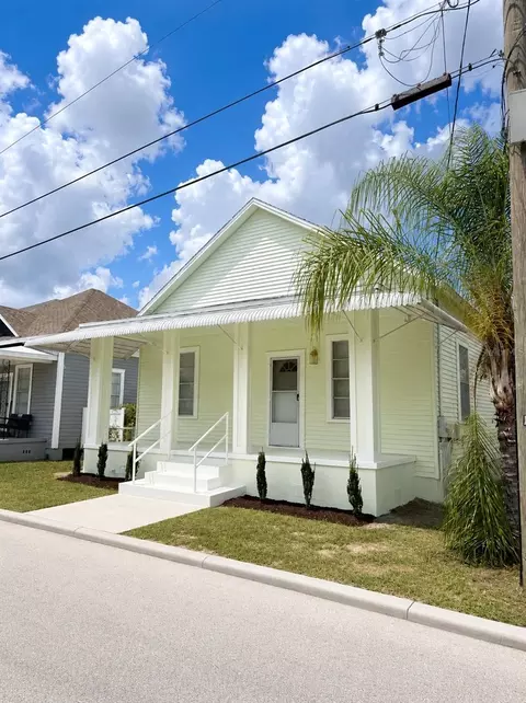 2908 Banza St, Tampa, FL 33605