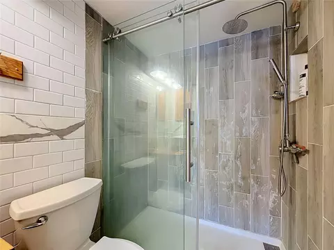 Bath - 602 Mindy Dr, Largo, FL 33771 photo 6 of 6