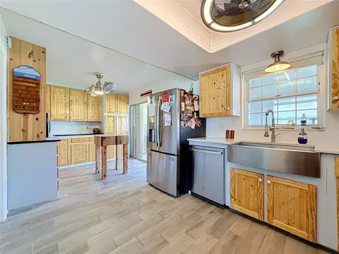 Kitchen - 602 Mindy Dr, Largo, FL 33771 photo 3 of 7