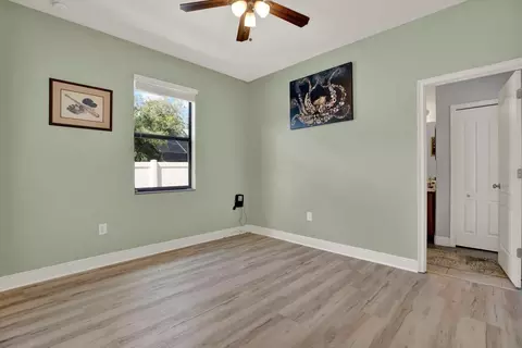 Bedroom - 652 Tierra Dr, Spring Hill, FL 34609 photo 6 of 7