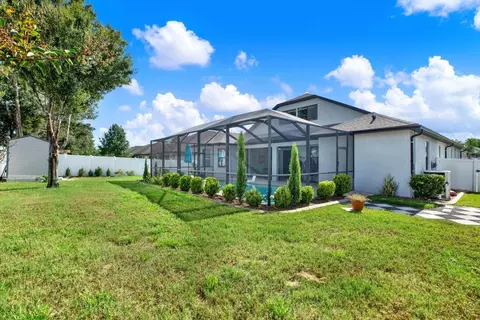 Exterior - 652 Tierra Dr, Spring Hill, FL 34609 photo 7 of 11
