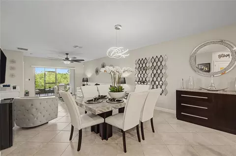 Dining - 10228 Echo Dock Loop, San Antonio, FL 33576 photo 2 of 6