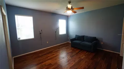 Living - 222 Star Shell Dr, Apollo Beach, FL 33572 photo 3 of 4
