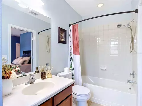 Bath - 12820 Solola Way, New Port Richey, FL 34655 photo 5 of 13