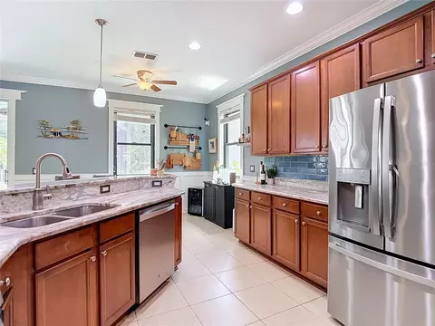 Kitchen - 12820 Solola Way, New Port Richey, FL 34655 photo 3 of 10