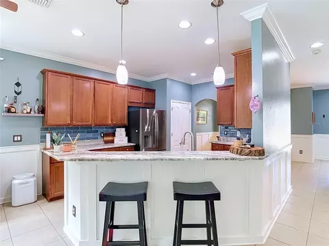 Kitchen - 12820 Solola Way, New Port Richey, FL 34655 photo 9 of 10