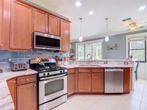 Kitchen - 12820 Solola Way, New Port Richey, FL 34655 photo 1 of 10