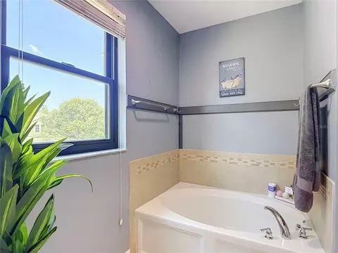 Bath - 12820 Solola Way, New Port Richey, FL 34655 photo 11 of 13