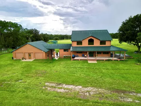 28046 Bayhead Rd, Dade City, FL 33523