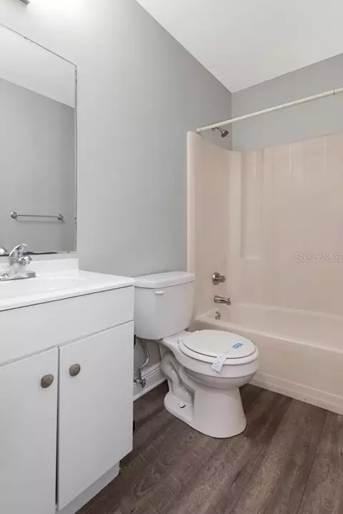 Bath - 1209 62nd Ave E, Bradenton, FL 34203 photo 11 of 11