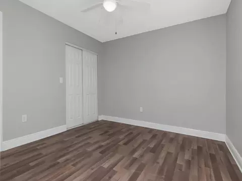Bedroom - 1209 62nd Ave E, Bradenton, FL 34203 photo 2 of 15