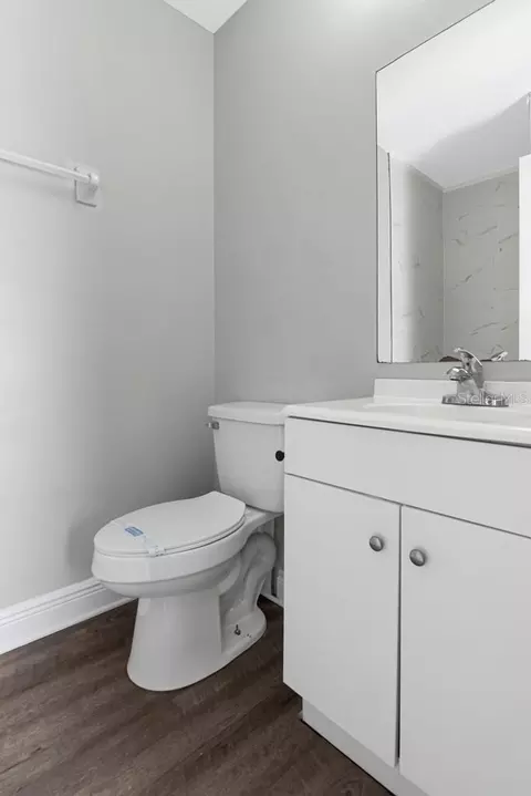 Bath - 1209 62nd Ave E, Bradenton, FL 34203 photo 6 of 11