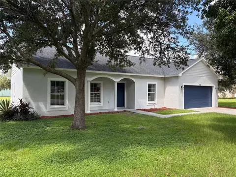 1415 Cristo Rey Pl, Plant City, FL 33566