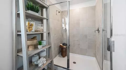 Bath - 3613 Ambersweet Xing, Parrish, FL 34219 photo 2 of 5