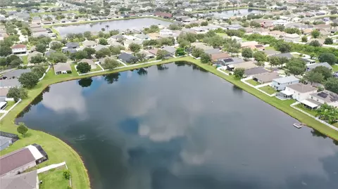 View/Area - 13429 Fladgate Mark Dr, Riverview, FL 33579 photo 6 of 9
