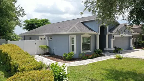 Exterior - 13429 Fladgate Mark Dr, Riverview, FL 33579 photo 3 of 9