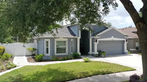 Exterior - 13429 Fladgate Mark Dr, Riverview, FL 33579 photo 4 of 9