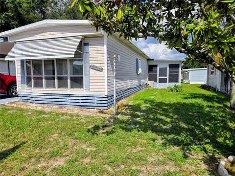 6336 Wealthy Ln, Zephyrhills, FL 33542
