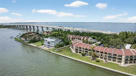 7550 Sunshine Skyway Ln S #P12, Saint Petersburg, FL 33711