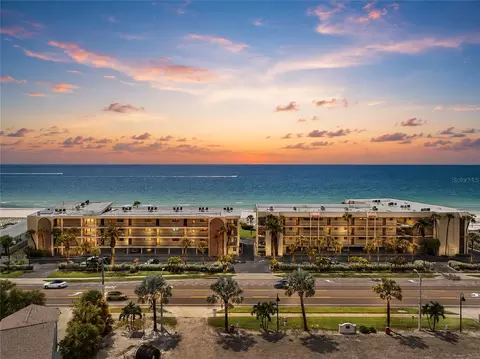 3500 Gulf Blvd #204, Belleair Beach, FL 33786