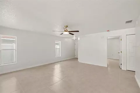 Living - 10324 Summerview Cir, Riverview, FL 33578 photo 3 of 5