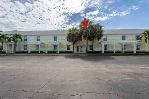 5132 Beach Dr SE #C, Saint Petersburg, FL 33705