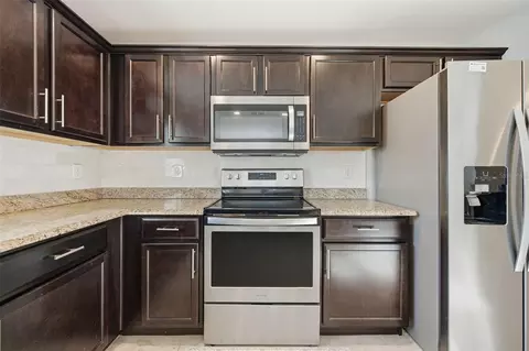 Kitchen - 9649 Tocobaga Pl, Riverview, FL 33578 photo 4 of 4