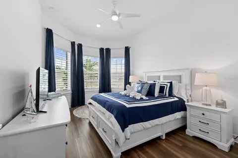 Bedroom - 8749 Ocean Tides Cv, Parrish, FL 34219 photo 1 of 3