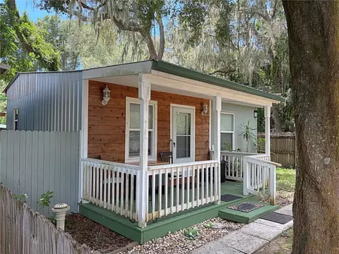 Exterior - 7806 Alafia Ridge Rd, Riverview, FL 33569 photo 5 of 7