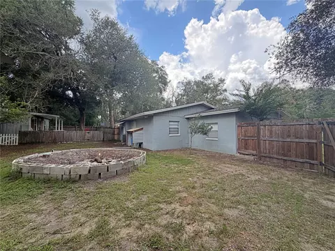 Exterior - 7806 Alafia Ridge Rd, Riverview, FL 33569 photo 6 of 7