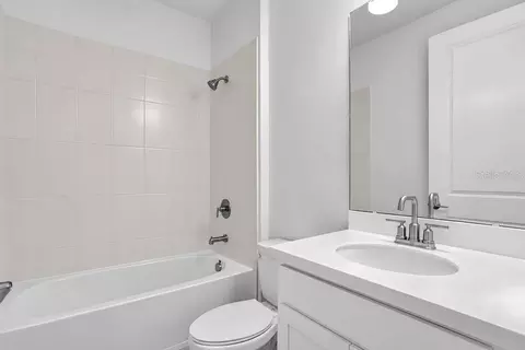 Bath - 14246 Sawmill St, Parrish, FL 34219 photo 2 of 2