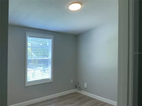 Bedroom - 10406 Brussels Dr, Riverview, FL 33578 photo 4 of 9