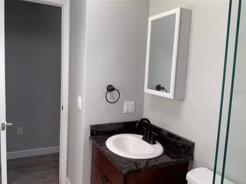 Bath - 10406 Brussels Dr, Riverview, FL 33578 photo 6 of 6