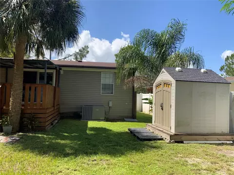 Exterior - 10406 Brussels Dr, Riverview, FL 33578 photo 4 of 6